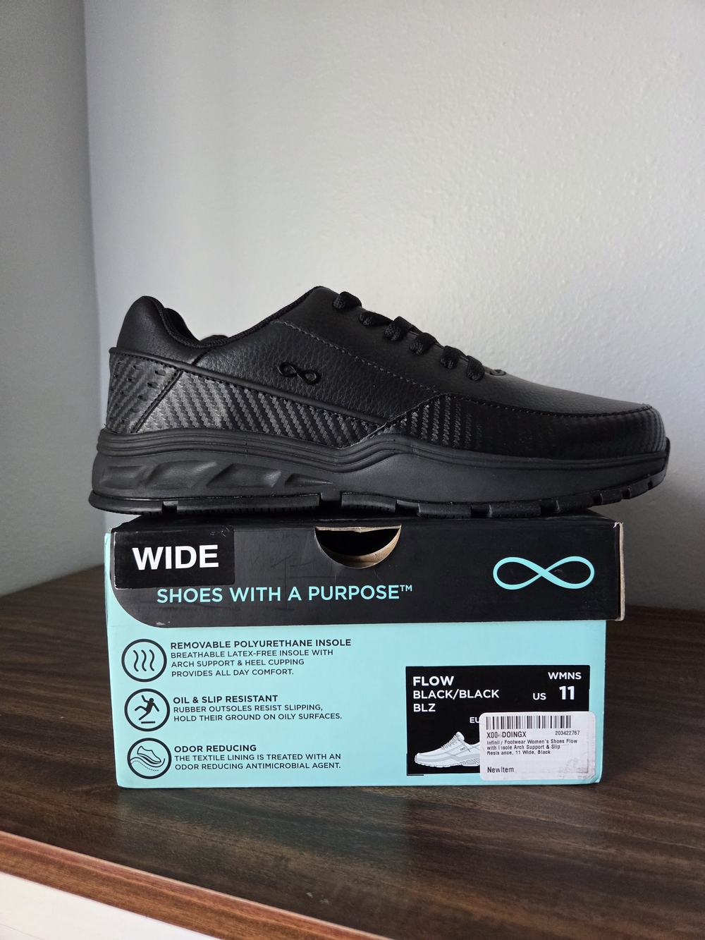 Flow Wide Comfort Shoe - Black, Women's Size 11W